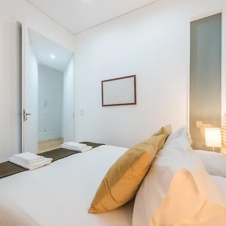 Guestready - Soft Linen Balcony Apartment *
