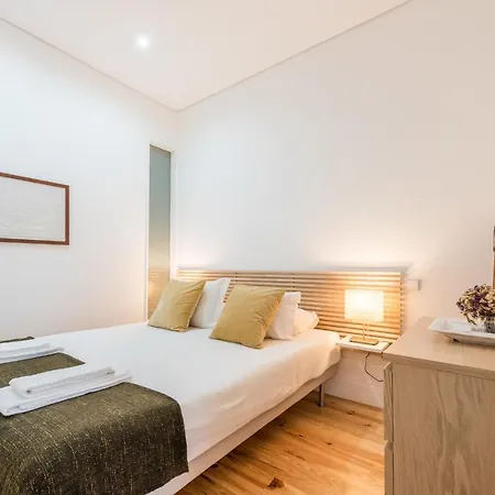 Guestready - Soft Linen Balcony Apartment *
